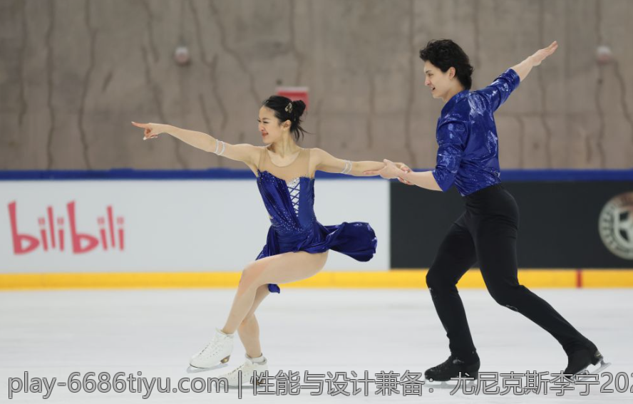 性能与设计兼备：尤尼克斯李宁2026羽毛球拍新品系列