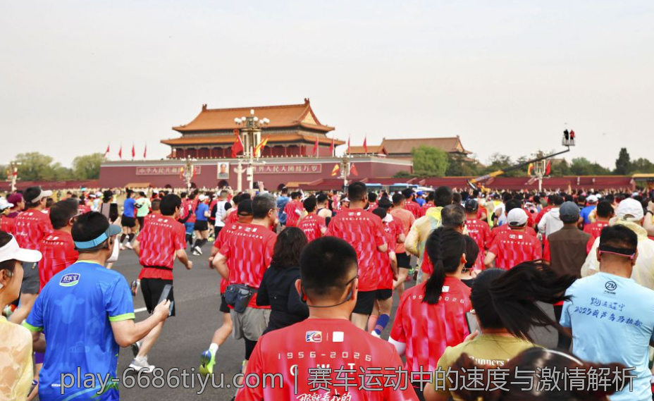 赛车运动中的速度与激情解析